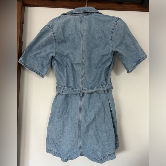 Size Small, Billabong x Salty Blonde Jean Romper with tie - Picture 2 of 6